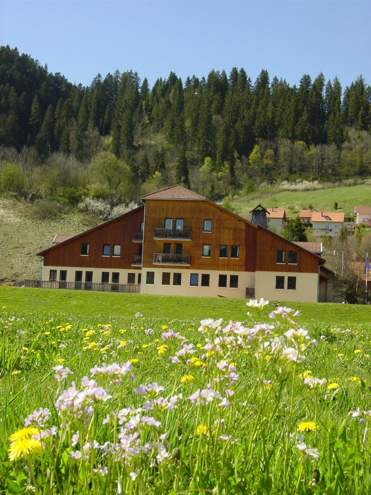 Espace Morteau Exteriör bild